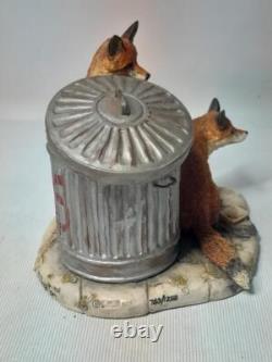 1993 Limited Edition Border Fine Arts URBAN FOXES Figurine L134 David Walton