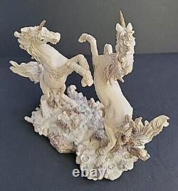 1996 Fables Conflict Unicorn Figurine Rare Limited Edition Holland Studio