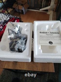 2001 DC Direct Death Cold-cast Porcelain Statue. Limited Edition No. 1306/3000
