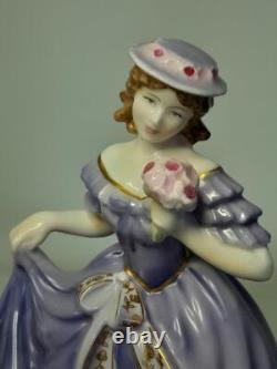 2001 Elite Limited Edition Royal Worcester AUTUMN Figurine Four Seasons RW4599