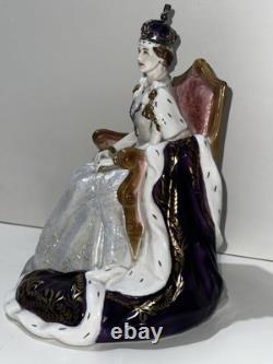 2002 Royal Worcester Queen Elizabeth II In Coronation Robes limited edition