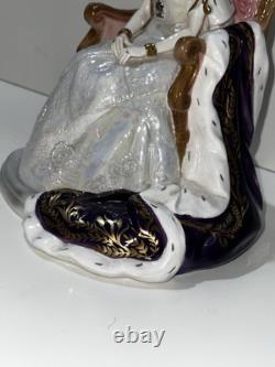 2002 Royal Worcester Queen Elizabeth II In Coronation Robes limited edition