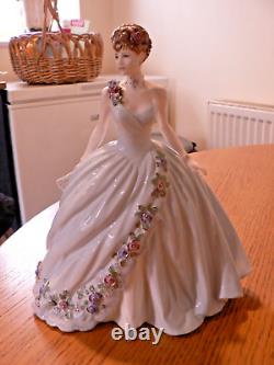 A Lovely Limited Edition Coalport The Dream Unfolds Figure