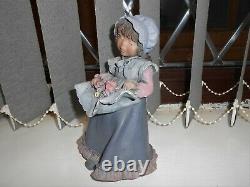 Adorable Elisa figurine/sculpture Stroll, 7 and 1/2 Limited edition of 5000