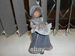 Adorable Elisa figurine/sculpture Stroll, 7 and 1/2 Limited edition of 5000
