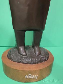 Allan Houser 1914-1994 Bronze Indian Sculpture Man of Honor 20 Limited Edition