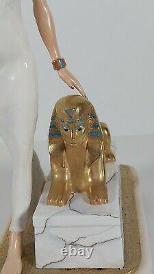 An Albany Limited Edition Figurine Cleopatra, 30/250 Appr. 28cm Tall