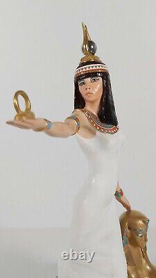 An Albany Limited Edition Figurine Cleopatra, 30/250 Appr. 28cm Tall