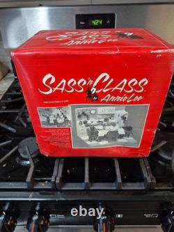 Annie Lee Sass'N Class Six-No-Uptown #6046 Limited Edition Figurine