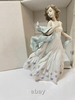 Authentic LLADRO Figurine #06193 Summer Serenade Valencia Spain Limited Edition