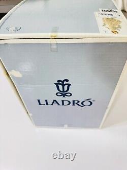 Authentic LLADRO Figurine #06193 Summer Serenade Valencia Spain Limited Edition