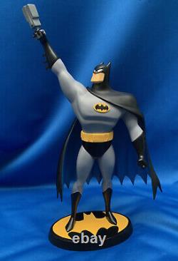 BATMAN ANIMATED Dark Knight Statue MAQUETTE Warner Bros Store LIMITED EDITION