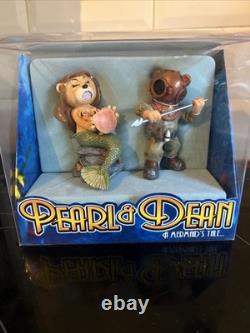 Bad Taste Bear Figurines Pearl & Dean Limited Edition Set of 2