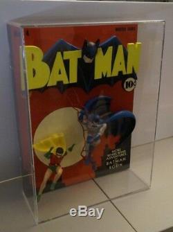 Batman #4 Warner Brothers Limited Edition Shadow Box