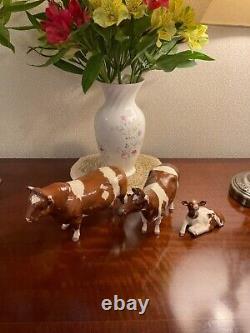Beswick Collectors Club Very Ltd Edition Red Friesian Family Cow, Calf And Bull