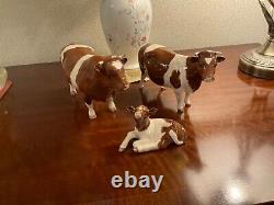 Beswick Collectors Club Very Ltd Edition Red Friesian Family Cow, Calf And Bull