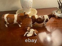 Beswick Collectors Club Very Ltd Edition Red Friesian Family Cow, Calf And Bull