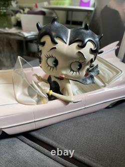 Betty Boop In Pink Cadillac Figurine Limited Edition