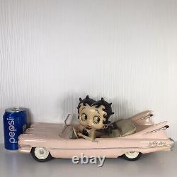 Betty Boop In Pink Limousine Limited Edition Figurine 2008 695 of 2000