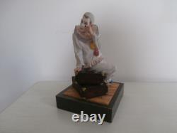Border Fine Arts The Party's Over Clown Sat On Suitcase Limited Edition Figurine