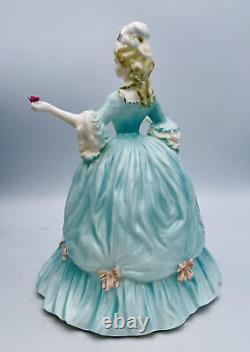 COALPORT Large Figure MARIE ANTOINETTE Femmes Fatales Limited Edition