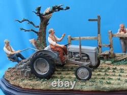 COUNTRY ARTISTS Limited Edition tractor LIGHTLY DOES IT MINT condition