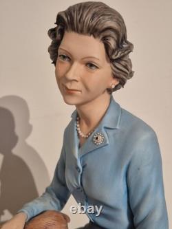 Capo di Monte Silver Jubilee 1977 Queen & Corgis Figurine No. 4/100 COA
