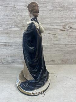 Capodimonte Porcelain Figurine Queen Elizabeth II Limited Edition 219 VGC
