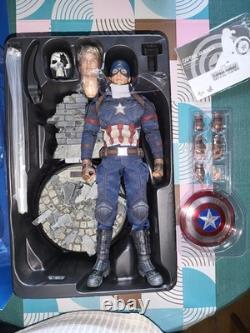 Captain America 1/6th Scale Limited Edition Collectible Figurine