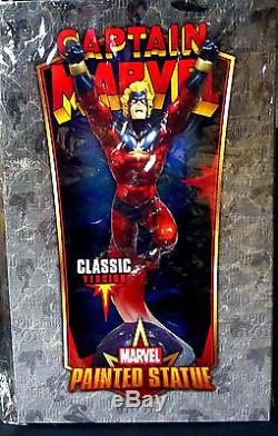 Captain Marvel Classic Statue New 2013 LTD to 530 Bowen Marvel Comics