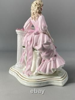 Coalport English Rose Collection 1992 May Queen Limited Edition (1,000) Figurine