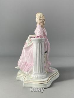 Coalport English Rose Collection 1992 May Queen Limited Edition (1,000) Figurine