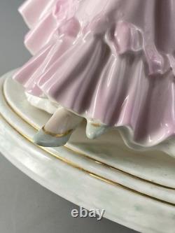 Coalport English Rose Collection 1992 May Queen Limited Edition (1,000) Figurine