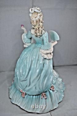 Coalport Femmes Fatales Limited Edition Figurine Marie Antoinette 1009/12500