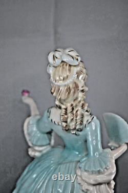 Coalport Femmes Fatales Limited Edition Figurine Marie Antoinette 1009/12500