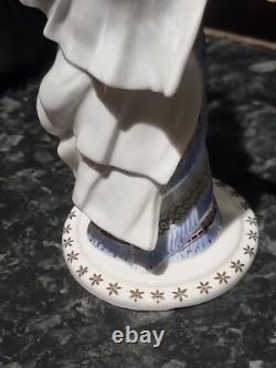 Coalport Figurine of Queen of Sheba Limited Edition, Sculpted by David Cornell