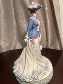Coalport Henley Royal Regatta 1994 Limited Edition 666/2000 Porcelain Figurine