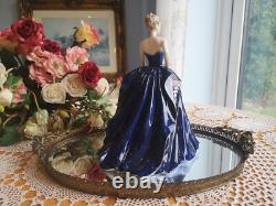 Coalport Jubilee Ball Lady figurine, limited edition, 25cm. Excellent conditio