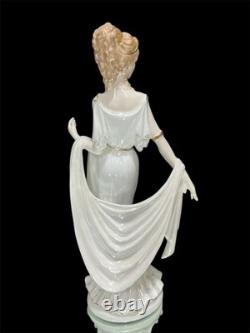 Coalport Limited Edition Figure Helen Of Troy Figurine