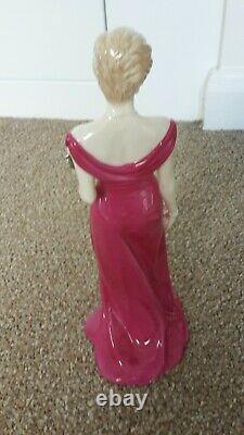 Coalport Limited Edition Figurine Of Diana Queen Of Hearts Cw822