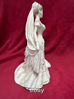 Coalport Limited Edition Figurine Queen Mary with original box, 459 of 7500