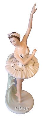 Coalport Margot Fonteyn Royal Academy of Dancing Limited Edition Figurine 706