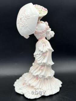 Coalport Meeting at Ascot Lady figurine, 23cm. Limited edition. Excellent