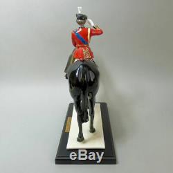 Coalport Queen Elizabeth II Trooping The Colour Ltd Edition Porcelain Figurine