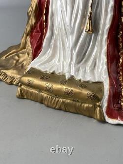 Coalport Queen Victoria, Empress of India Prestige Limited Edition 250 Figurine