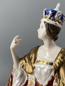 Coalport Queen Victoria, Empress of India Prestige Limited Edition 250 Figurine