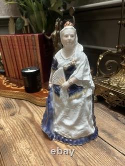 Coalport Queens of England Victoria Limited Edition Figurine 482/1000