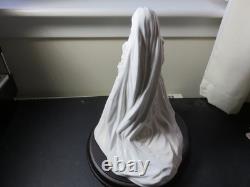 Coalport Rare'duchess Of York' Limited Edition Royal Brides Figure No. 752