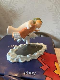 Coalport Snowman figurine, Walking in the Air, limited edition number 1490 Box
