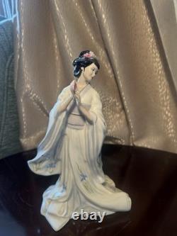 Coalport The Pearl Princess Jewels of the Orient Limited Edition No 29/7500